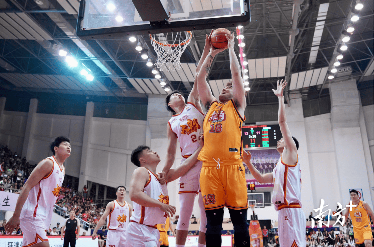 华体会-关于特色文化与体育深度融合，推动“篮球+文创”产业高质量发展的信息