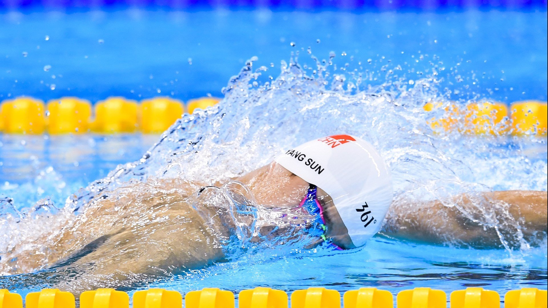 美国女足在巴黎奥运会比赛中以2-0战胜新西兰，奥运会女足美国vs新西兰